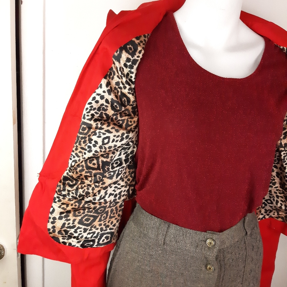 🔥 New with tags blazer jacket red with studs - Picture 13 of 14